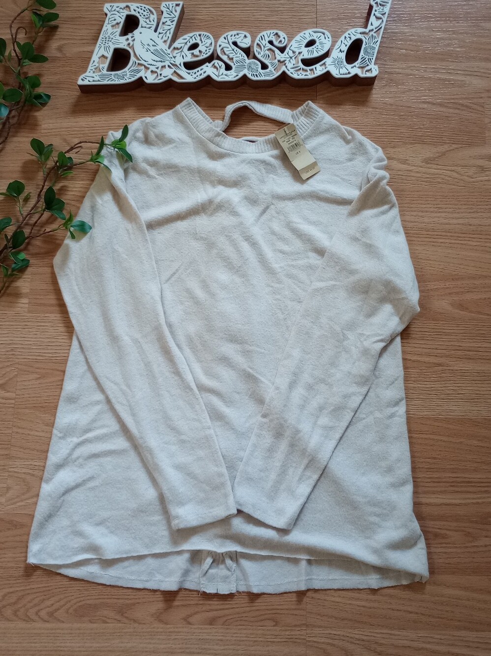 NWT American Eagle lace-up back sweater size Small
